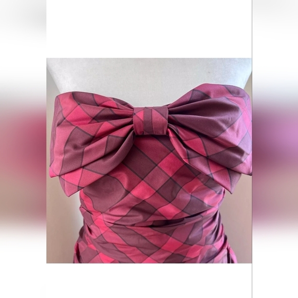 Kay Unger Silk Taffeta Bubble Hem Mini Dress. Size 14 - Picture 10 of 11